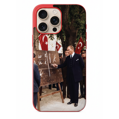 Başöğretmen Mustafa Kemal Atatürk Telefon Kılıfı (LE12)